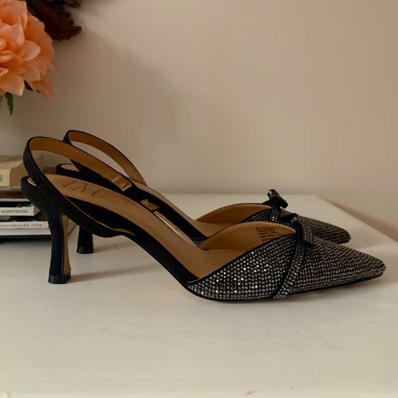 Shoes - Embellished kitten keels